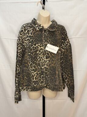 Curvalicious Leopard Print Denim Jacket Size 1X NWT